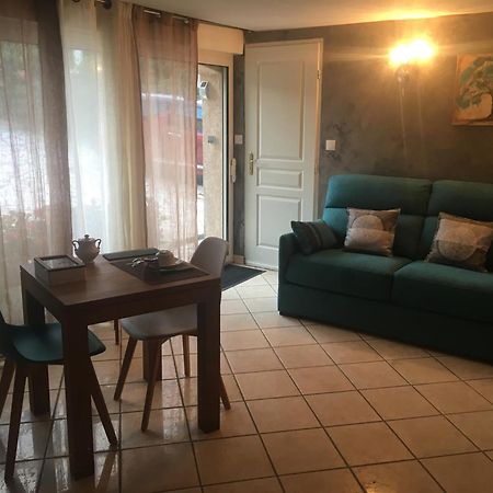 Valencin Villa Chapulay المظهر الخارجي الصورة